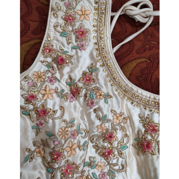 Heavy embroidered embellished one piece dress - Picture 4 of 8